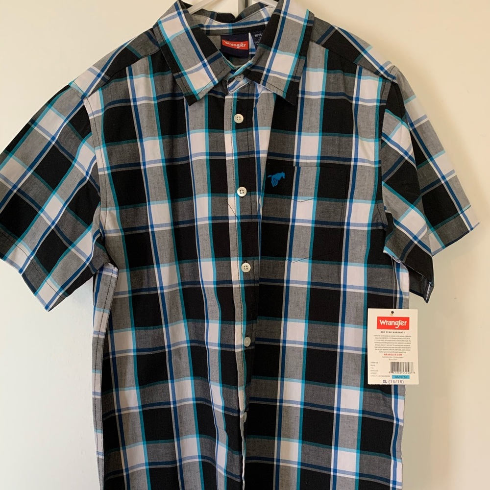 Boys XL Short Sleeve Button Down shirt